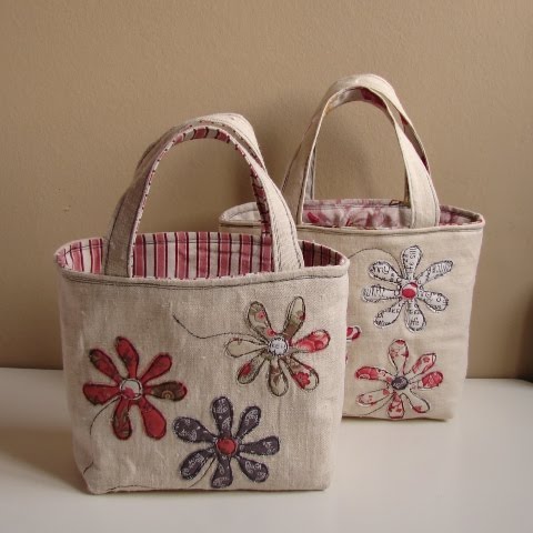 Roxy Creations: Floral tote