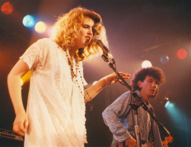 Lone Justice: Sweet, Sweet Baby (I'm Falling)