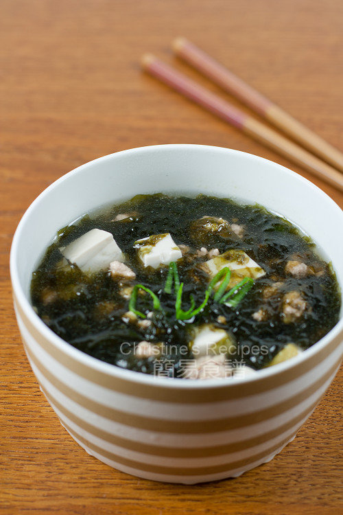 Seaweed, Tofu & Pork Mince Soup Christine's Recipes Easy Chinese