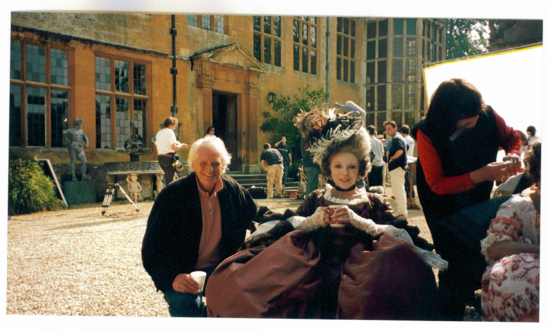 LEGENDARY DAME! ON THE SET THE CLANDESTINE MARRIAGE... 1999