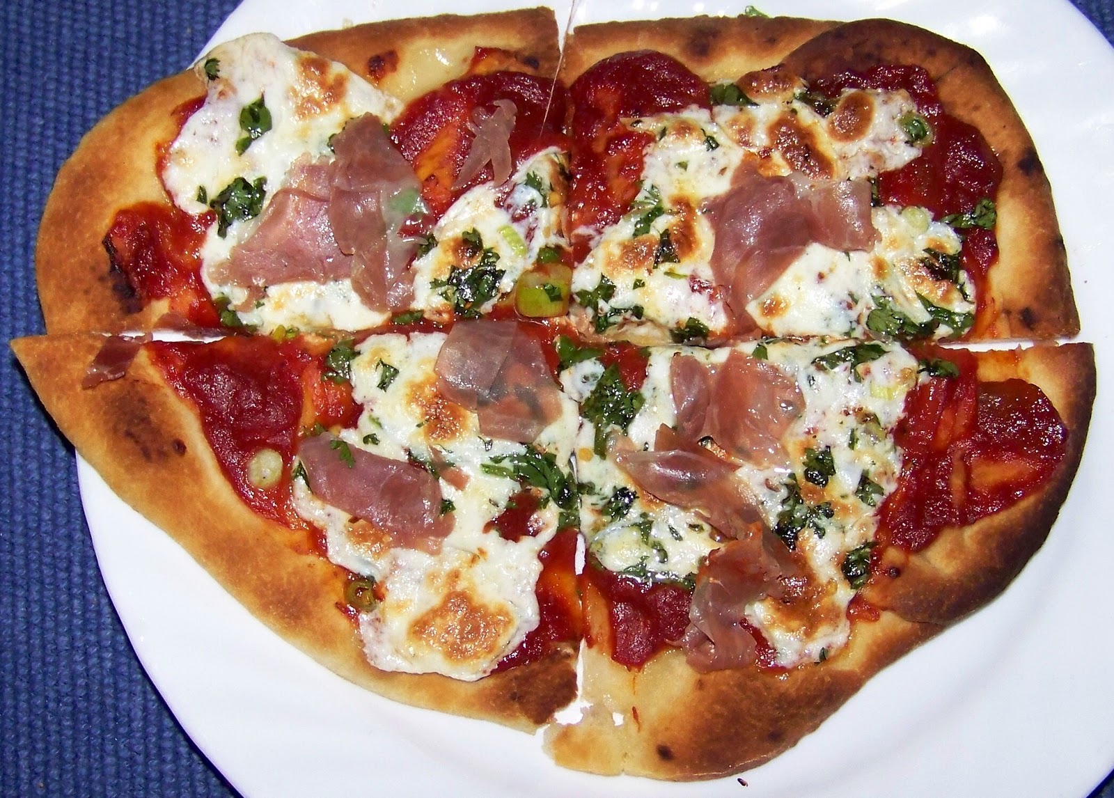 Costco Cuisine Mango Chutney, Prosciutto and Naan Bread "Pizza"From