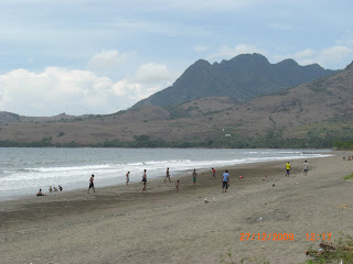 Deyuken's Blog: Pantai Mbalata Yang Sejuk