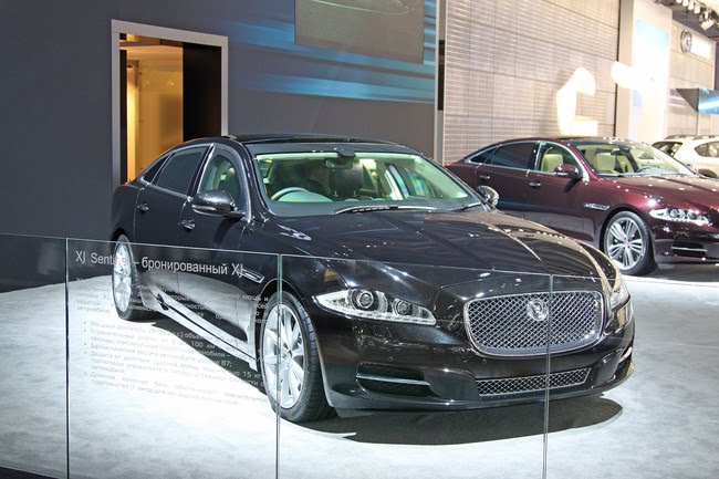 Car Review: Jaguar XJ Sentinel. Special for Moscow Auto Show 2010
