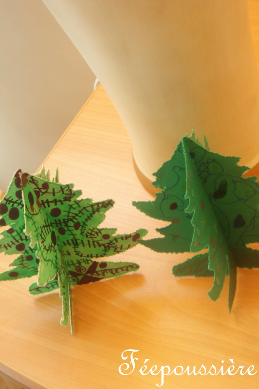 Sapin de Noël 3D en papier