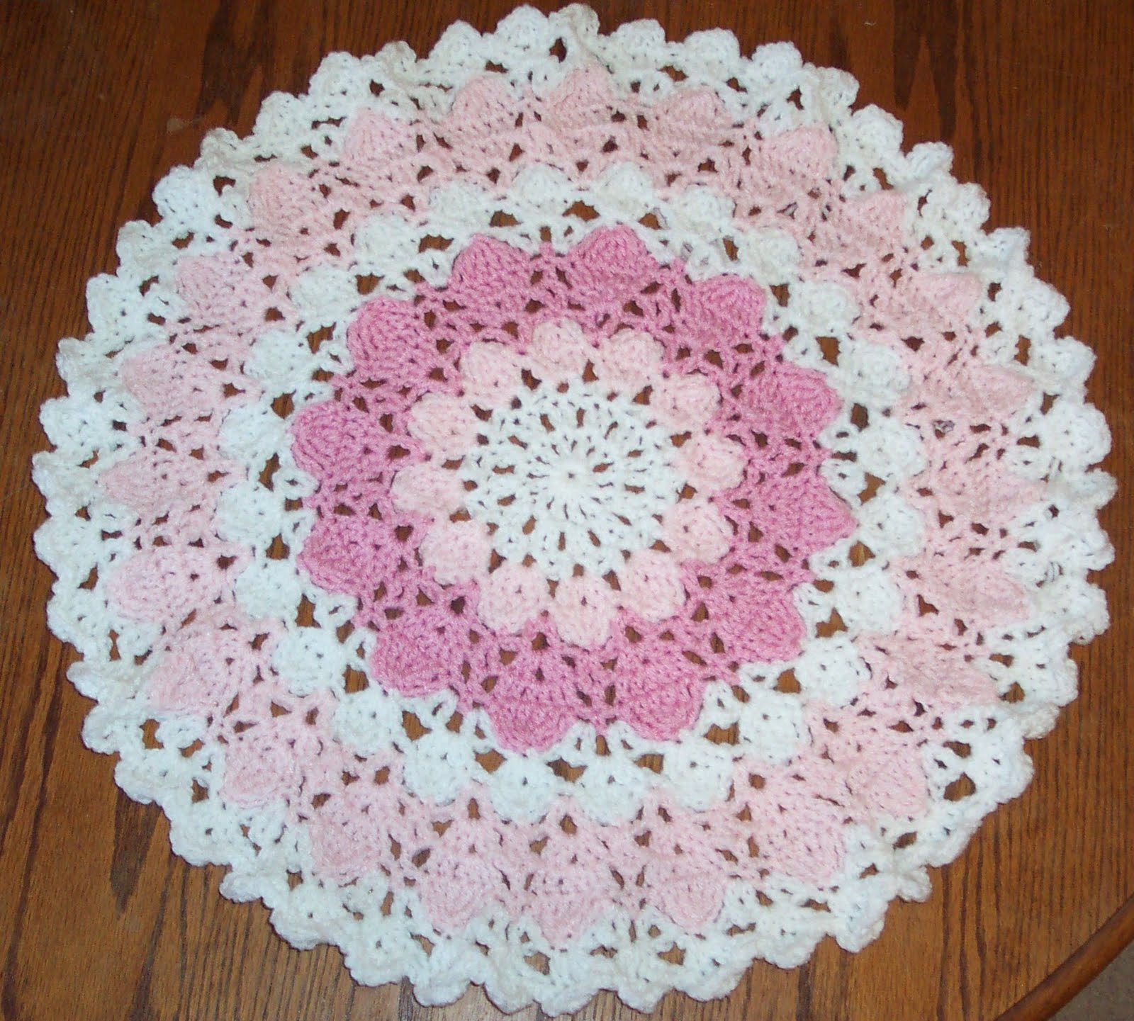 Pansy Doily Pattern - Learn how to crochet