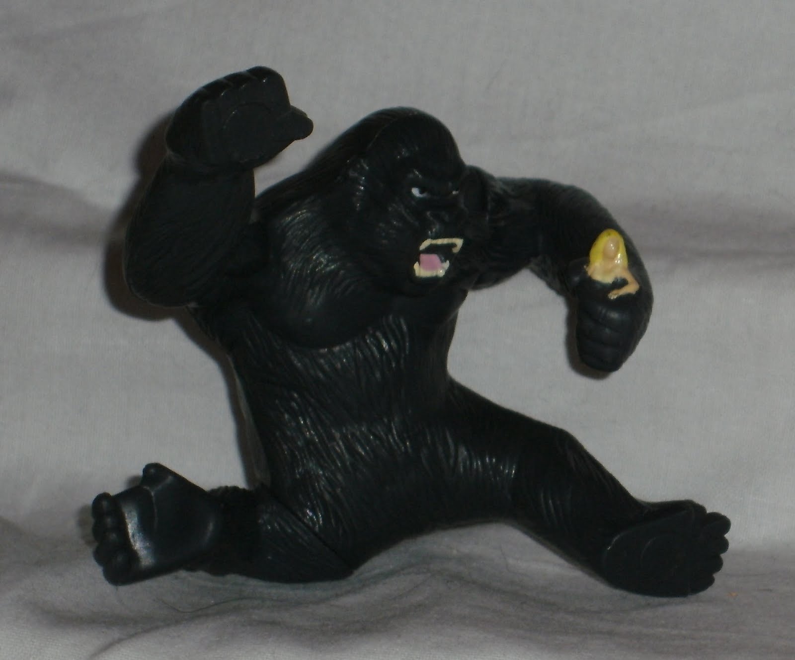 [KING+KONG+CON+CHICA+(KING+KONG).jpg]