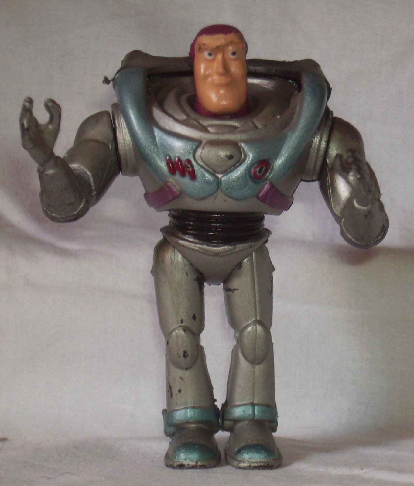 [BUZZ+LIGHTYEAR.JPG]