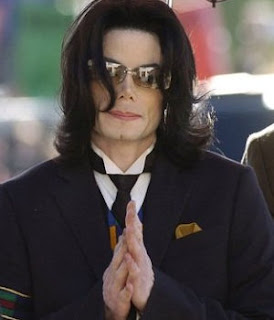 Pemutaran reka ulang otopsi Michael Jackson batal | Michael Jackson