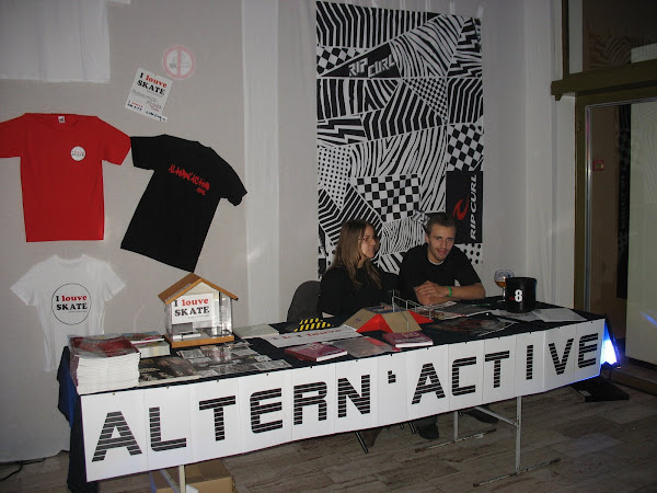 Stand à l'entrée pendant le Bal Altern'Active