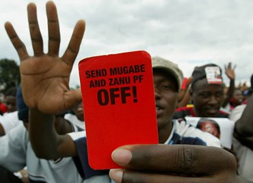 [538_zim,-red-card.jpg]