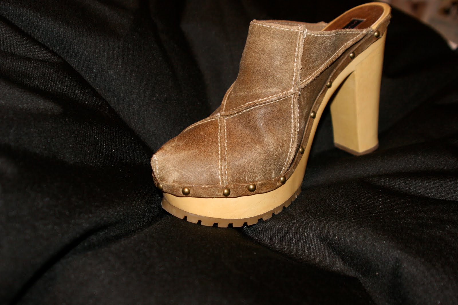 Sunshine Full Of Smiles Glued to my feet