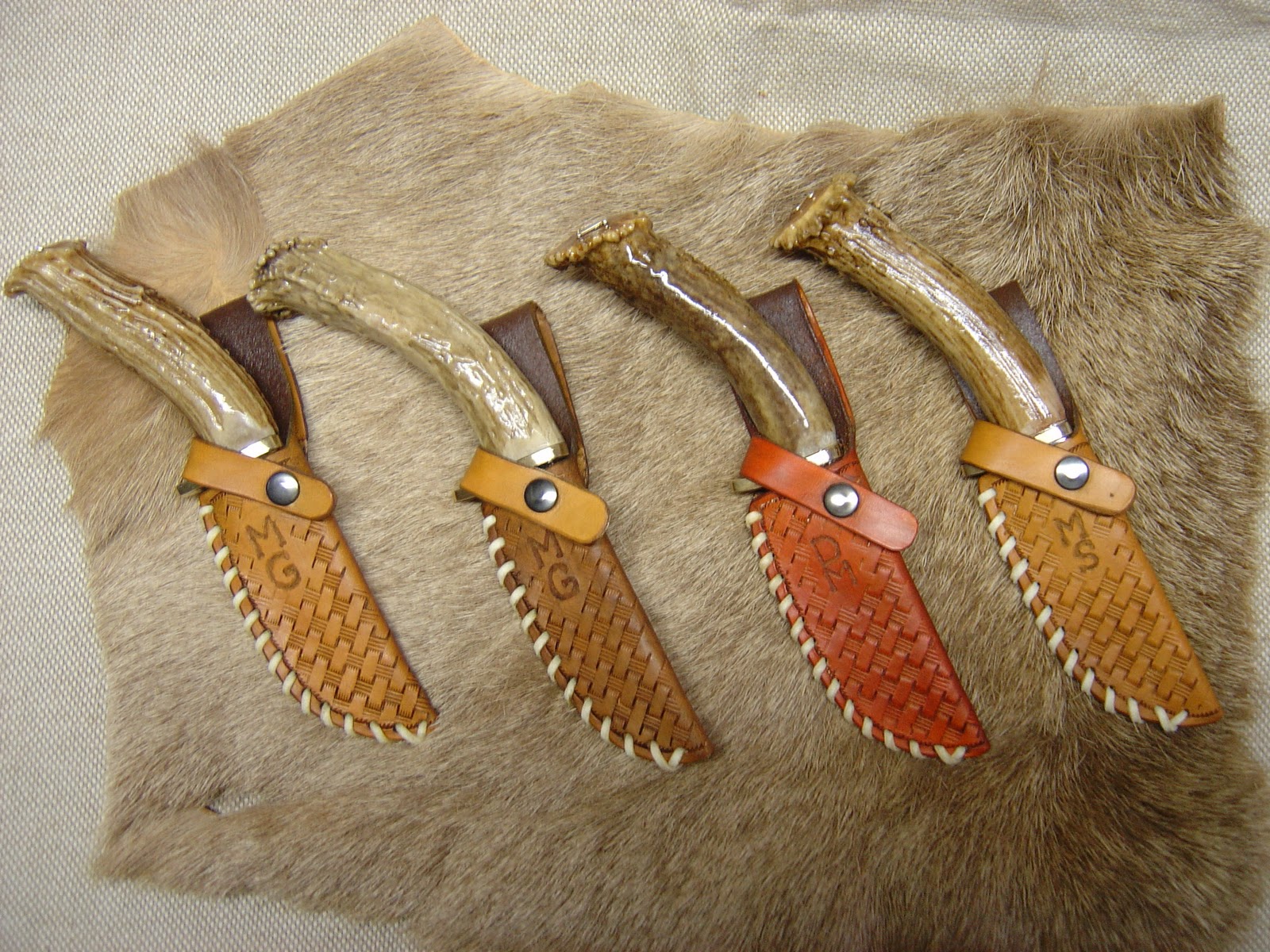 TEXAS DEERSLAYER KNIVES SHEATHS