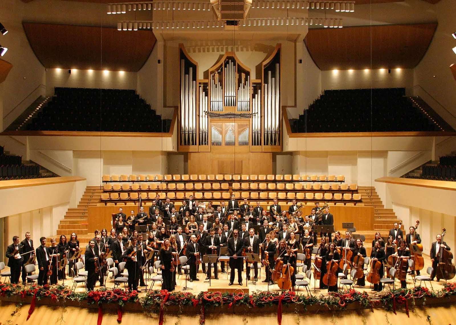 Graduacioniutb2010: Himno del IUTB