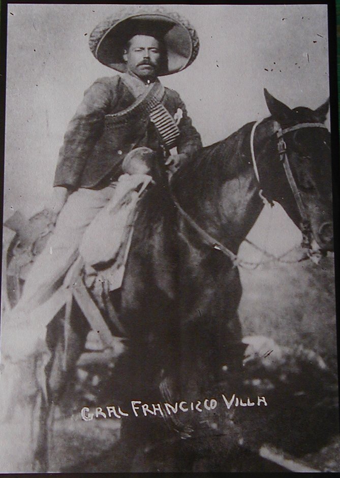 PATRIA ZURDA FRANCISCO (PANCHO) VILLA (18781923)