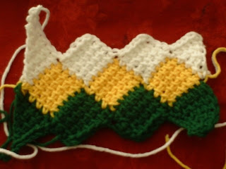 Entrelac Crochet Bag | Hook, Yarn, an
d Needles the Old Stuff