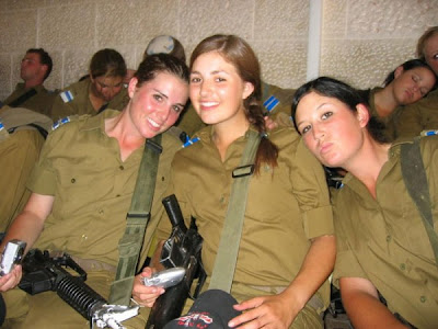 31-i-female-soldiers-600x450.jpg