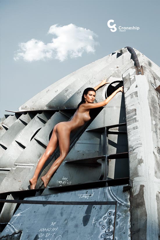 calendário mulheres nuas modelos russas barco navio