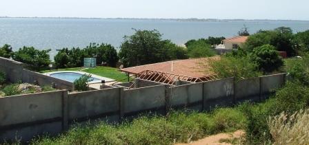 [Morro+Benfica+Luanda+à+entrada+de+Luanda.jpg]