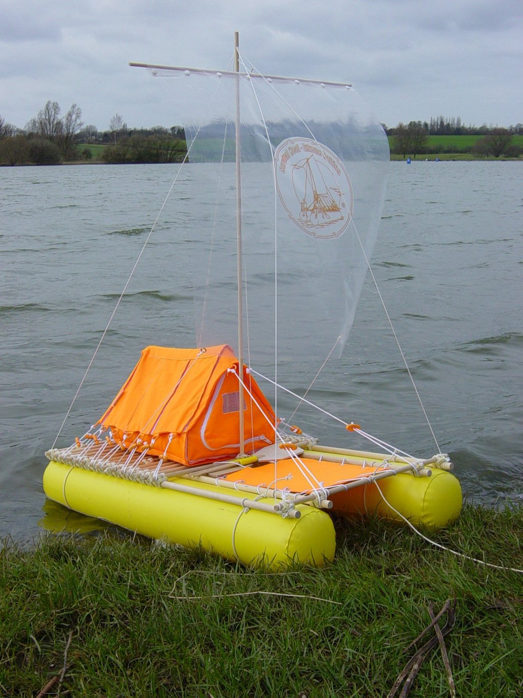 Survival Rafts Jangadas Sobrevivência Survival Rafts