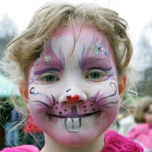 Homenge: Kids Love Face Painting
