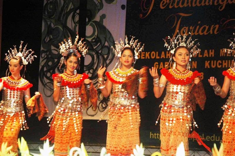 sambutan malam kebudayaan: kepelbagaian budaya di Malaysia