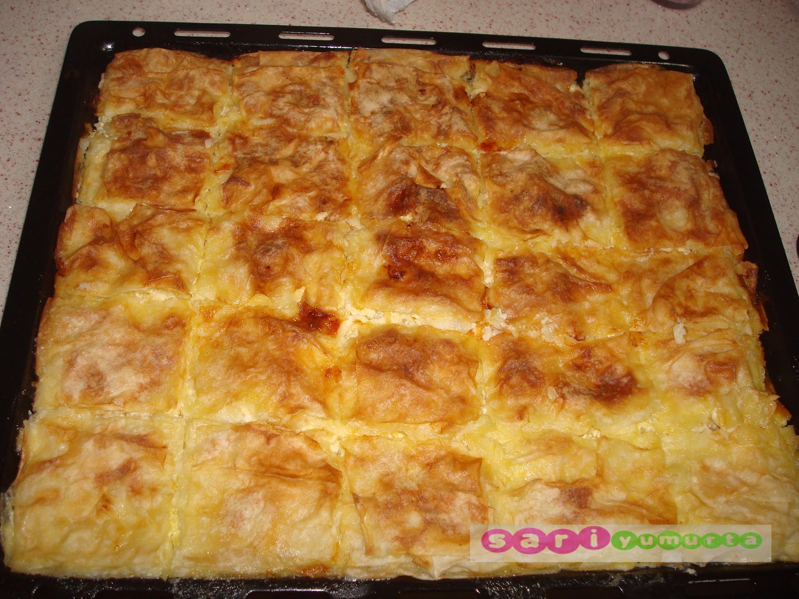 Makarnalı Börek Tarifi Yemek Tarifleri SARIYUMURTA