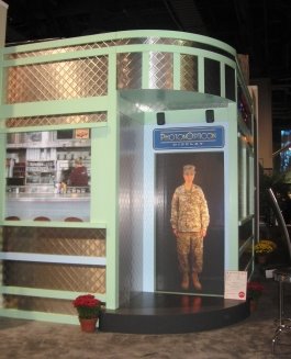 [armyhologram.jpg]