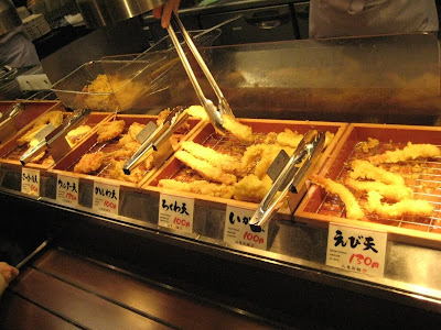 A nice selection of tempura for your udon