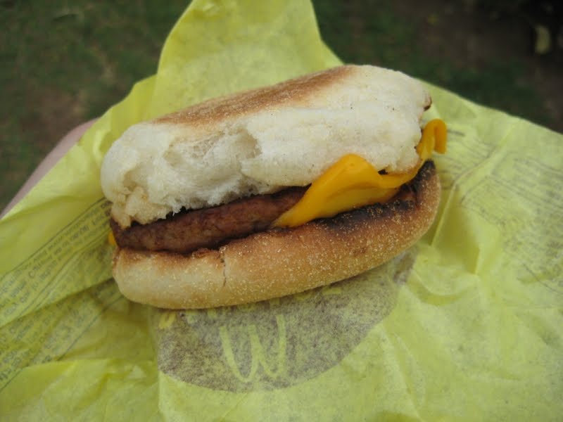 Review McDonald's Sausage McMuffin