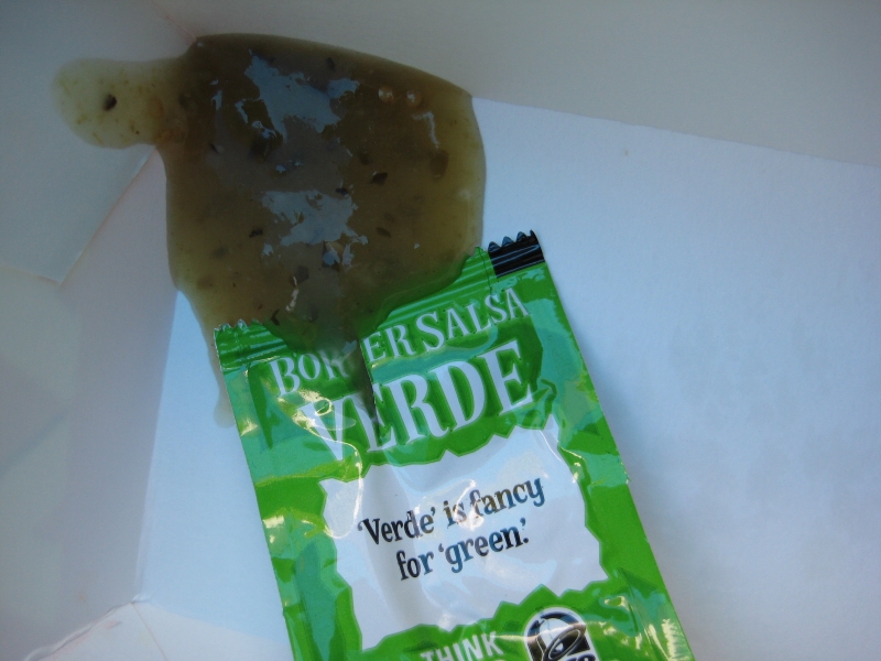 Review Taco Bell Verde and Fire Roasted Salsas