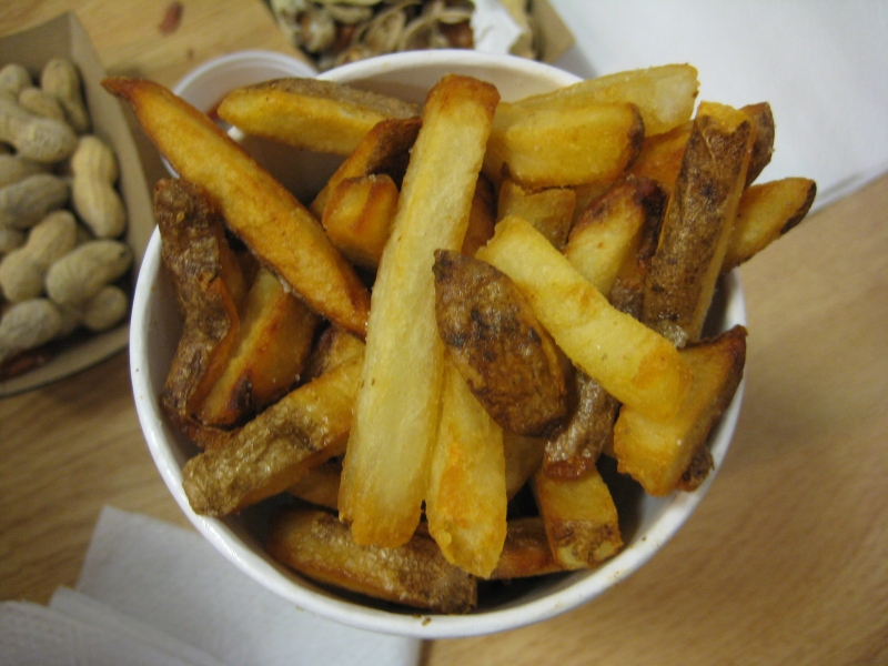 Review Five Guys Fries review-five-guys-fries