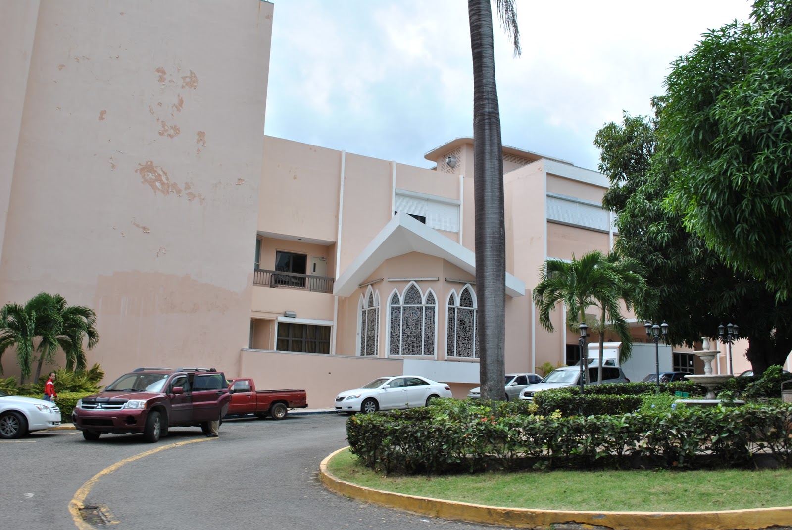 HPS Network Puerto Rico visits Bella Vista Hospital