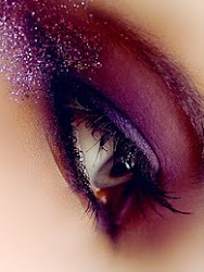 How to Apply Eye Makeup in 8 Steps