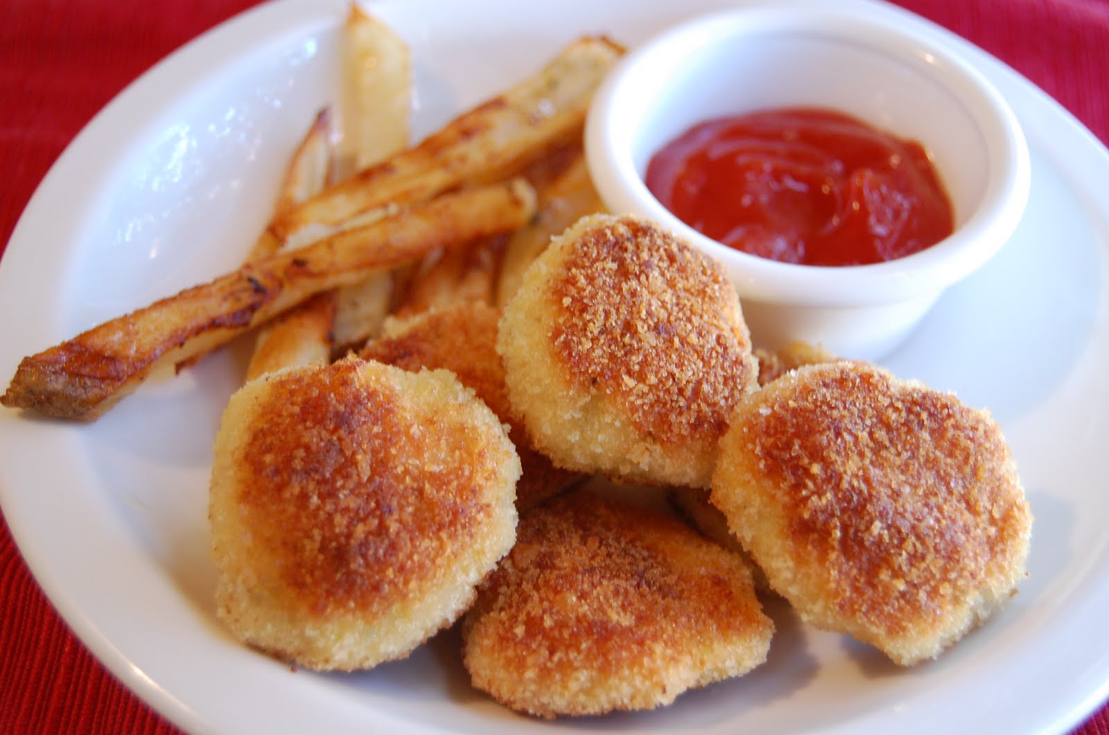 чикен наггетсы классические. наггетсы в кукурузной панировке. чикен макнаггетс 20 шт. нутовые наггетсы. сырные палочки эсперсен.