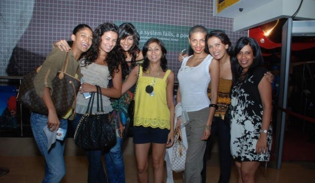 Smittenbystyle Viva Girls At Sex And The City 2 Mumbai