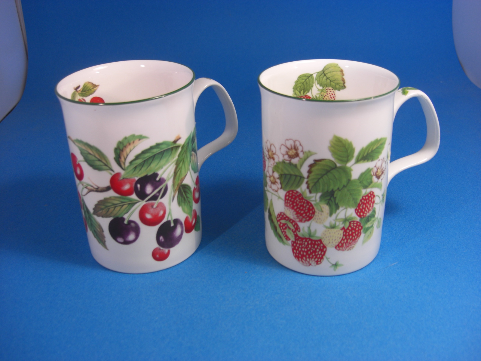 Bargain Cart Roy Kirkham Fruit Garden Collection Bone China England 2 Mugs
