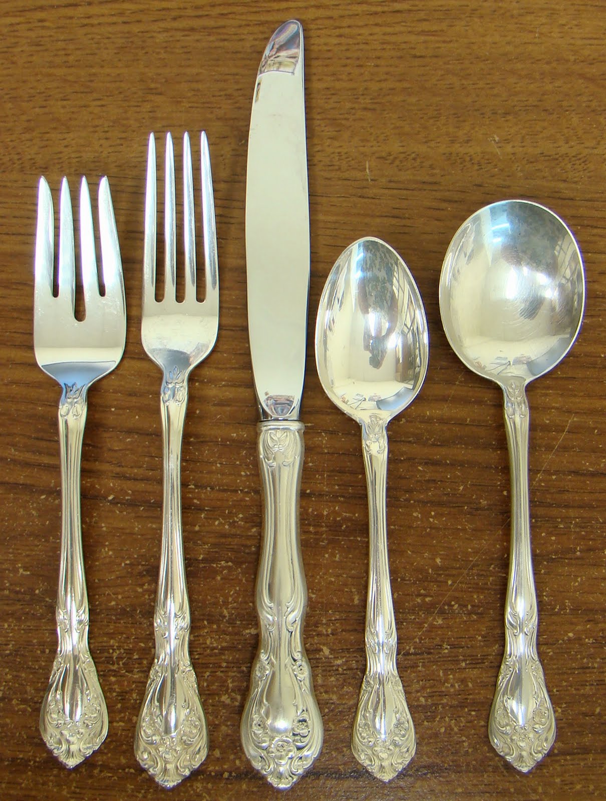 THE GOLD EXCHANGE INC. Sterling Silverware