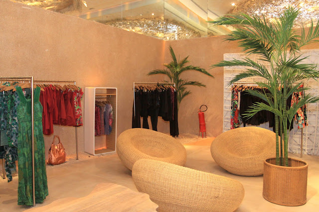Mais algumas dicas de como decorar uma loja de roupas Mais algumas dicas de como decorar uma loja de roupas