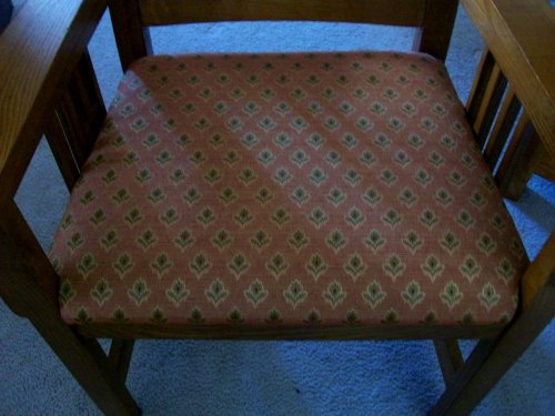 [reupholstery--dining+chair+after+closeup.jpg]