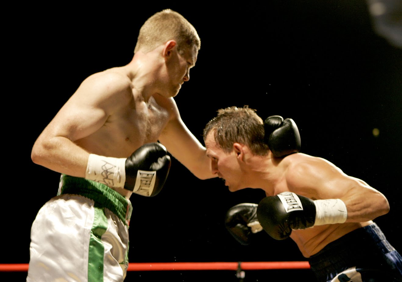 [santucci+boxing.jpg]