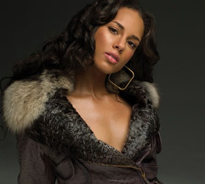 Alicia Keys, foto tratta dal sito fashionizta.files.wordpress.com