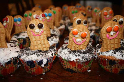 Recipe Shoebox: Groundhog's Day Cupcakes