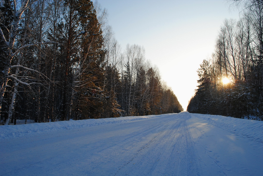 Зимняя дорога песни. Калужская область фото дорог зимой. Фото зимой Лесной городок холмы Егорьевск.