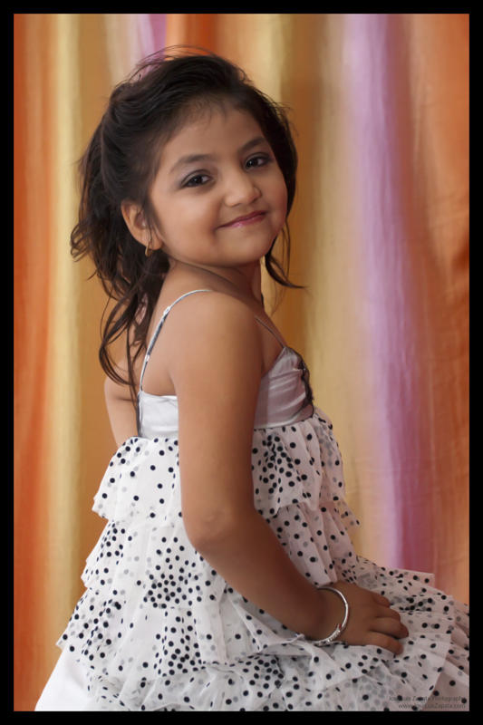 [Nayobie+Rivero.jpg]