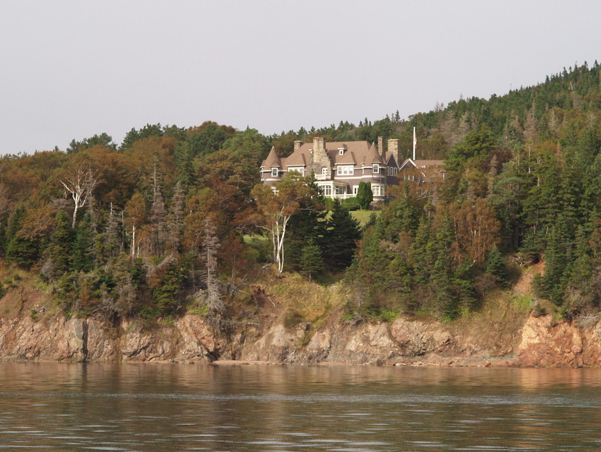 The Yacht Anomaly 914 Rainy Nova Scotia Ingonish to Baddeck