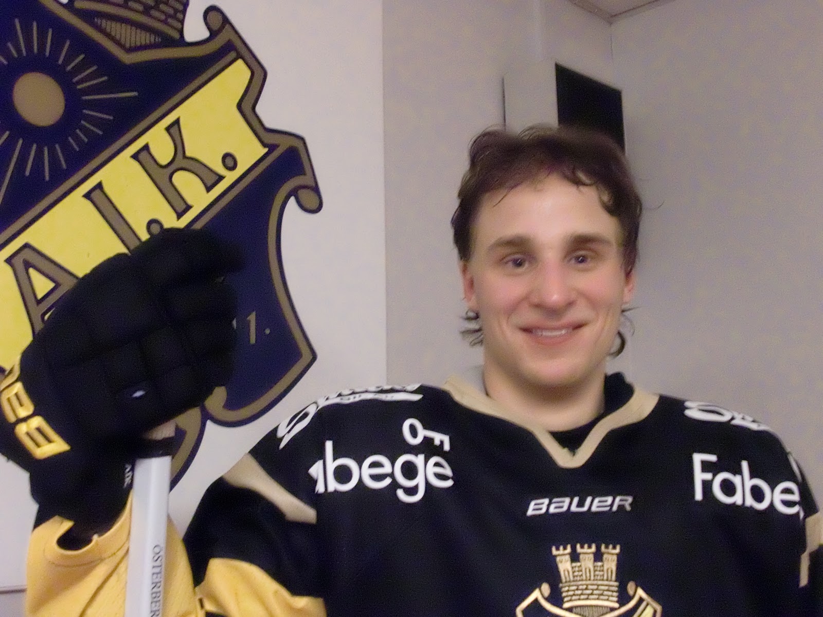 Hockey med Marie Hallman Silly season AIK Mikael Österberg