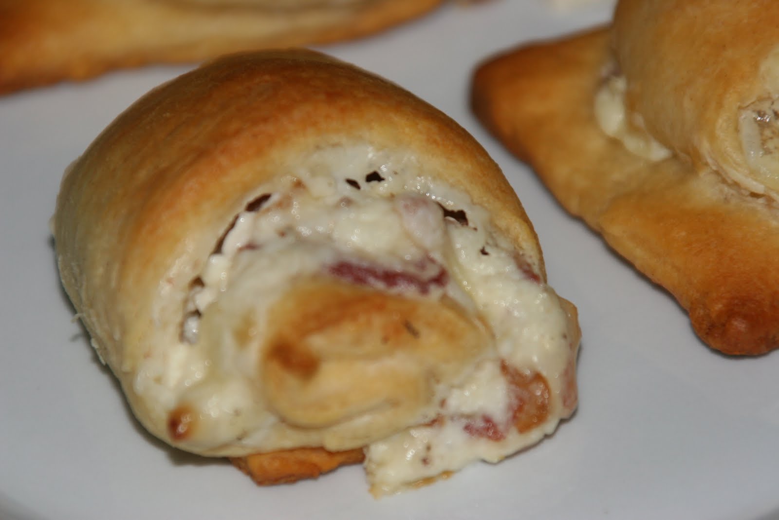 Bonz Blogz Cream Cheese & Bacon Crescents