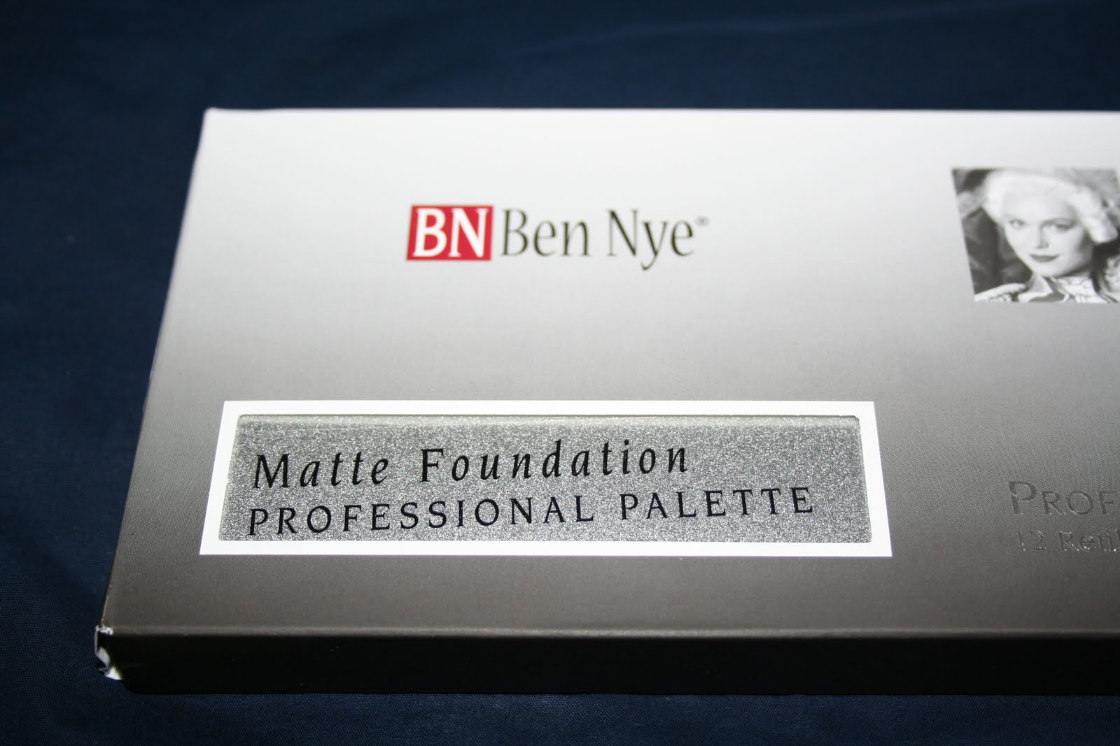 Online cosmetics Online Cosmetics