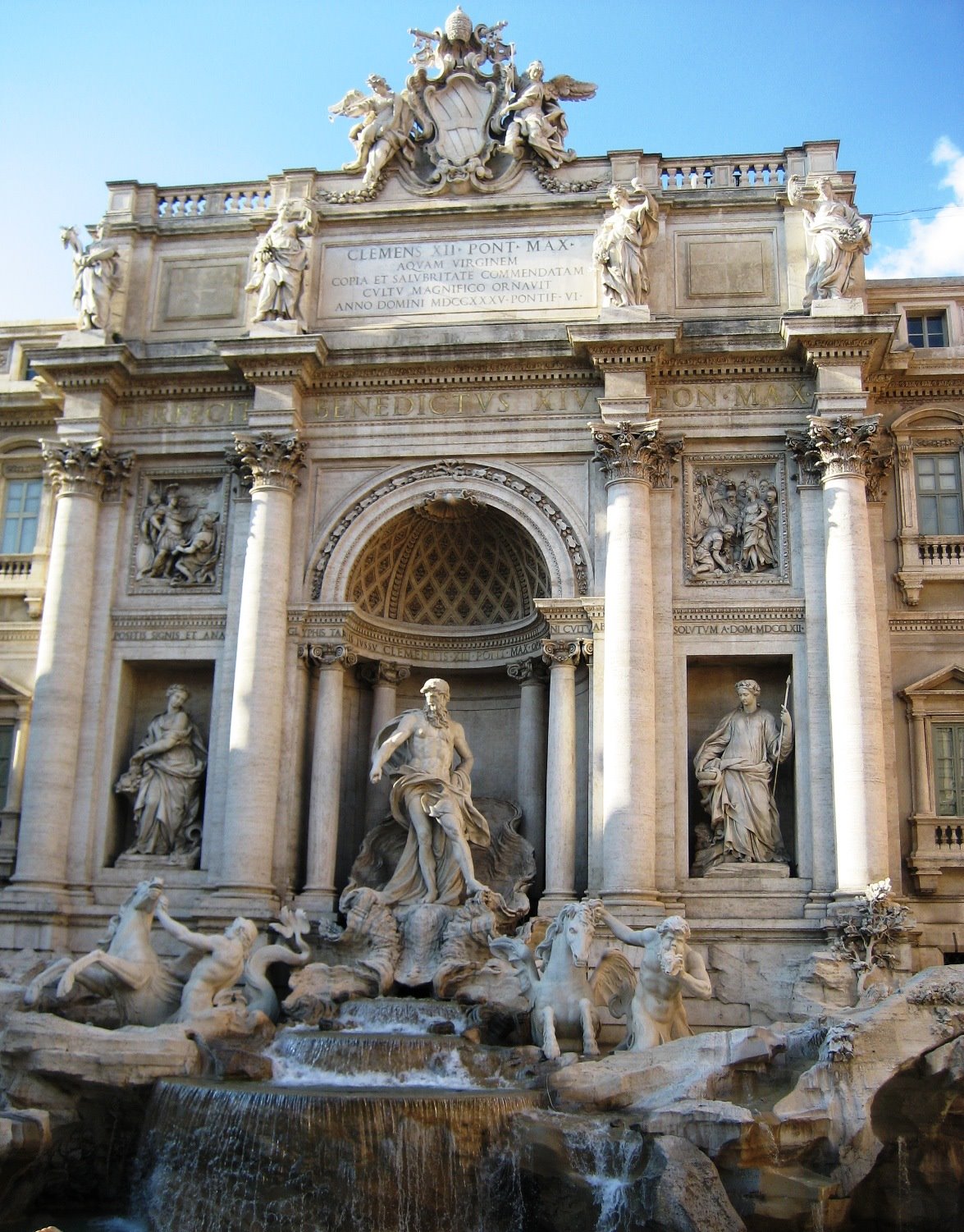 [Rome_Italy-trevi-fountain-vertical.jpg]