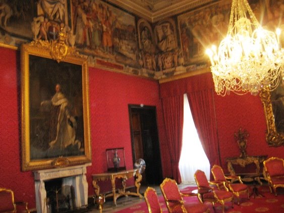 [Pacific-Princess-Mediterranean_cruise-Malta-valetta-presidential-palace-red-room.jpg]